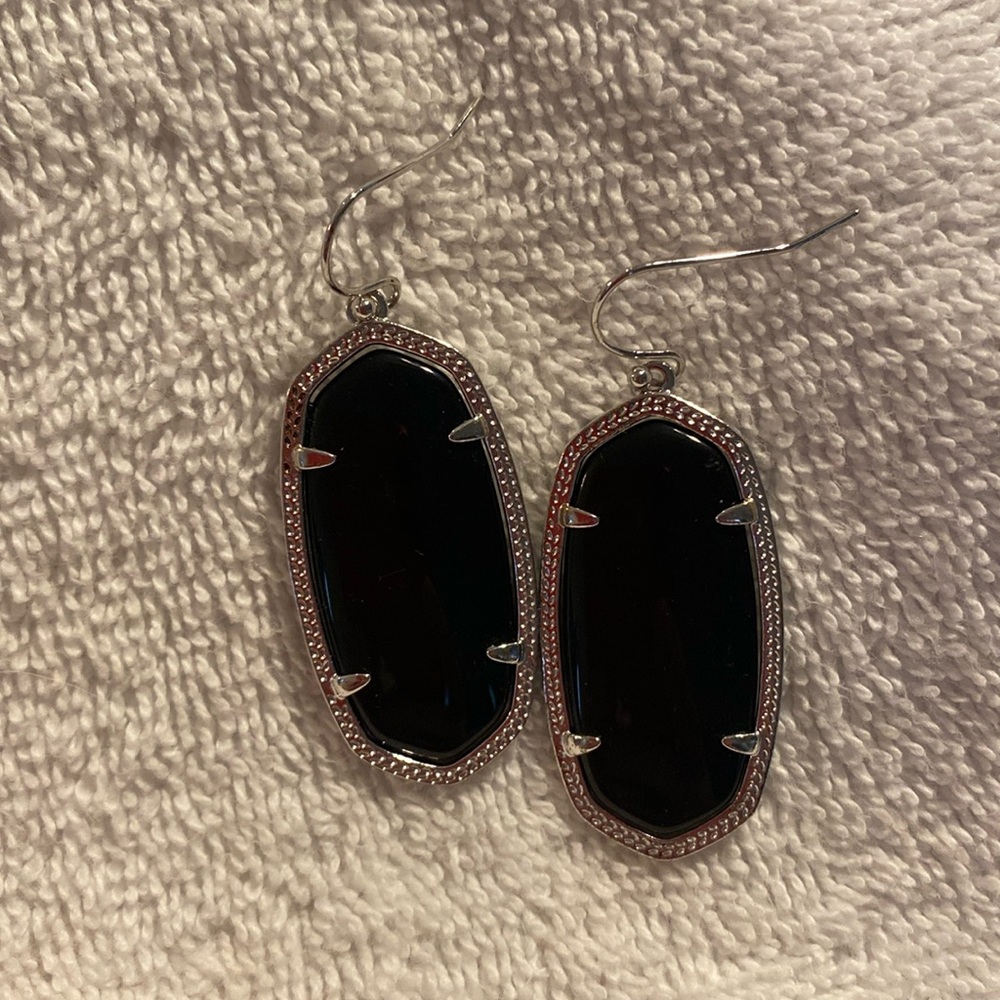 Kendra Scott classic